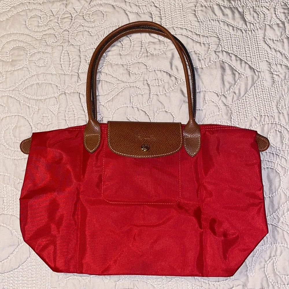 Longchamp Medium Le Pliage - Red - Picture 1 of 10
